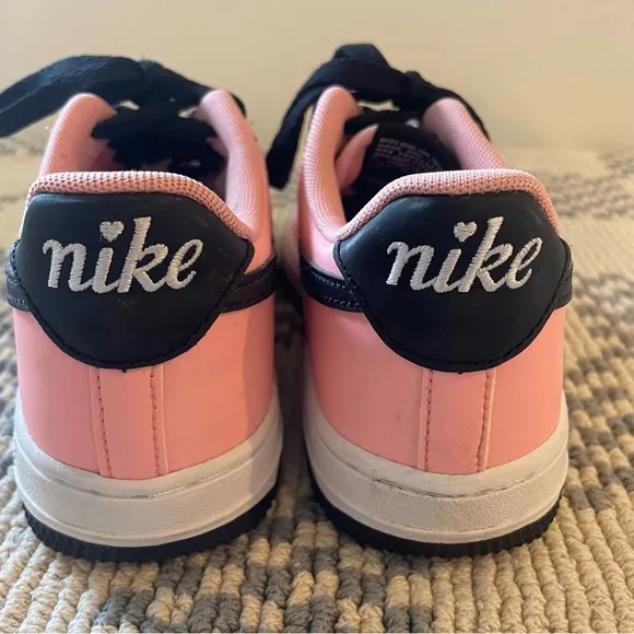 Nike Valentines Day Youth Size 3Y Pink/Black Kids Casual Sneakers Shoes