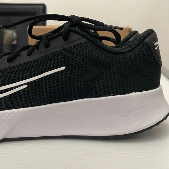 NIKE VAPOR LITE 2 HC RUNNING SNEAKERS MENS SIZE 11