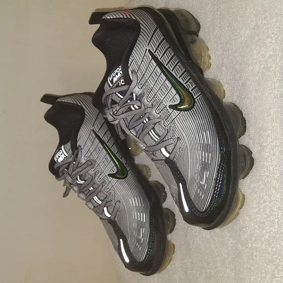 Nike Vapormax 360 Metallic Silver Running Sneakers