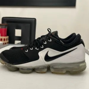 NIKE VAPORMAX CS BLACK WHITE 2017 RUNNING SNEAKERS MENS SIZE 12