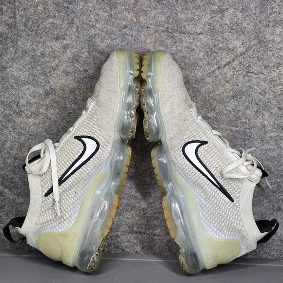 Nike Vapormax Flyknit Men's‎ Sneakers 10 Monochrome White Black Shoes DH4084-100