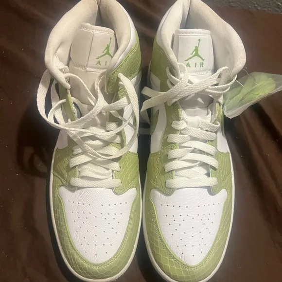 Nike Women's Green and White Sneakers Air Jordan 1 Mid SE Green Python New