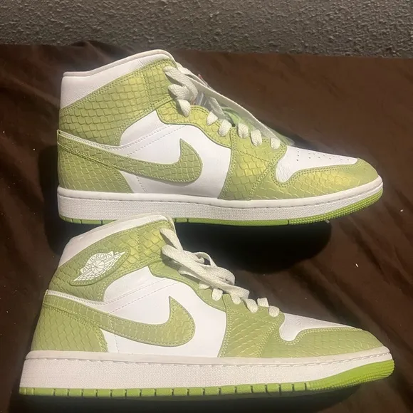 Nike Women's Green and White Sneakers Air Jordan 1 Mid SE Green Python New