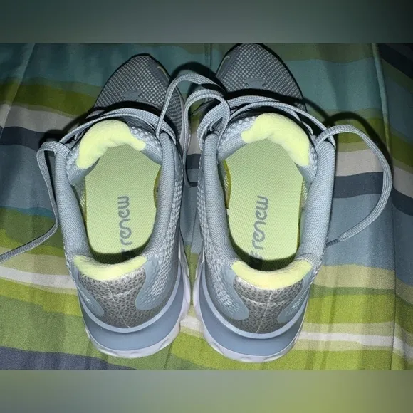 Nike Women's Renew Running Sneakers Gray Size 7 Gray light green white