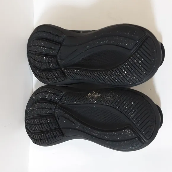 Nike Youth Star Runner 3 Road Running sneakers Black 6.5Y performance unisex