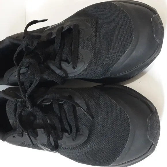 Nike Youth Star Runner 3 Road Running sneakers Black 6.5Y performance unisex