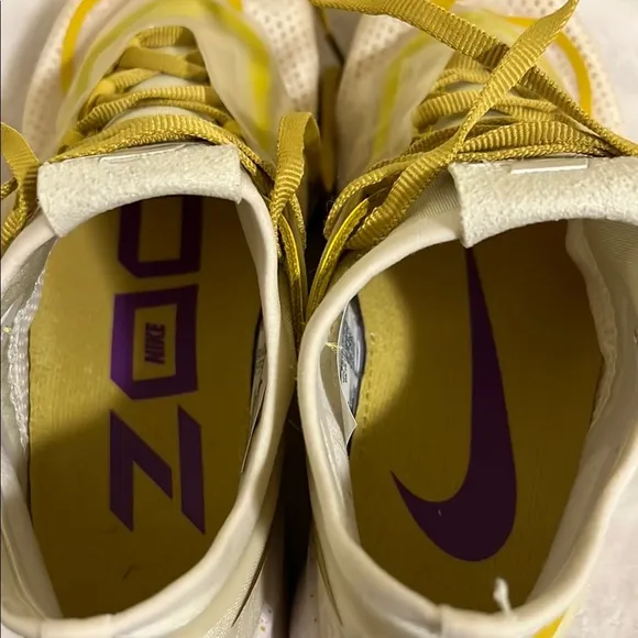 NIKE ZOOM FLY  3 Women's Sneakers