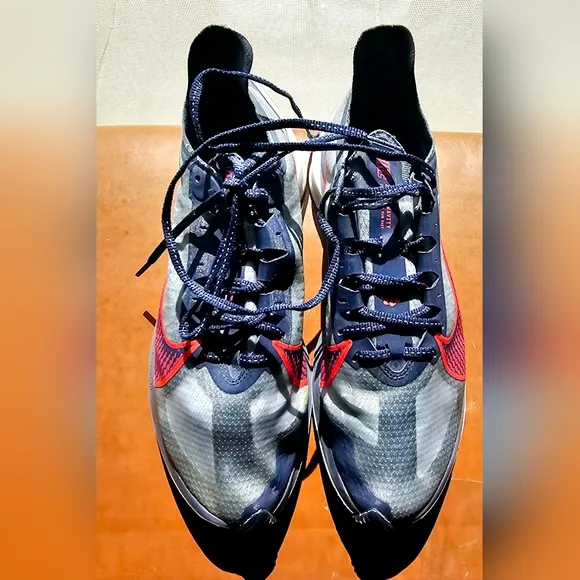 Nike Zoom Gravity Mens size 9.5 Running Trainers Sneakers Shoes