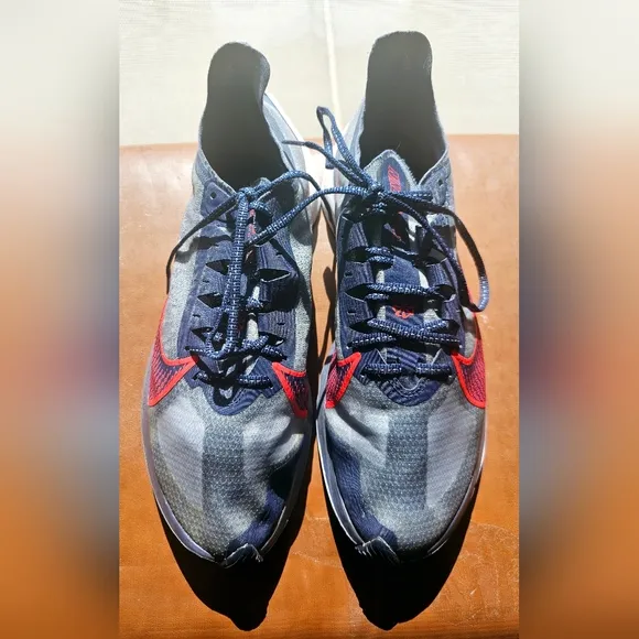 Nike Zoom Gravity Mens size 9.5 Running Trainers Sneakers Shoes