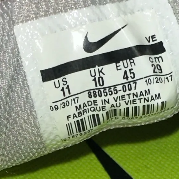 Nike Zoom running sneakers