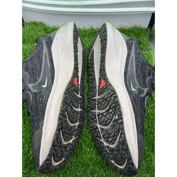 Nike Zoom Winflo 8 Shield Grey Black Shoes  Men's Size 10.5 Womens 12 DC3730-001