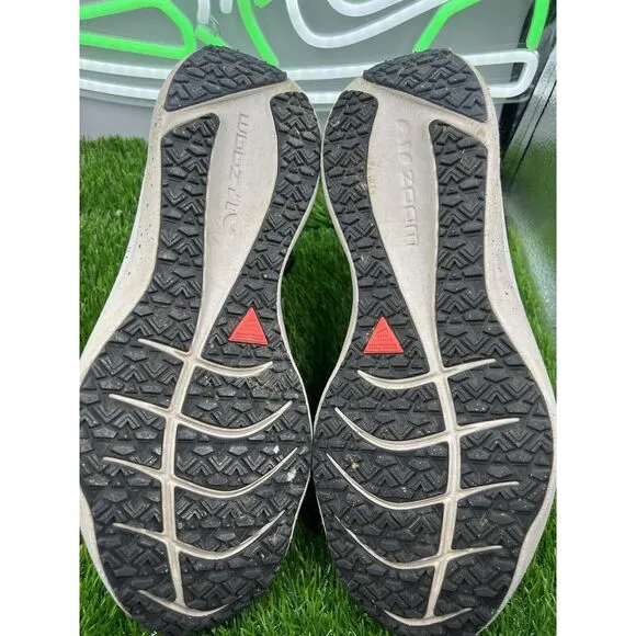 Nike Zoom Winflo 8 Shield Grey Black Shoes  Men's Size 10.5 Womens 12 DC3730-001