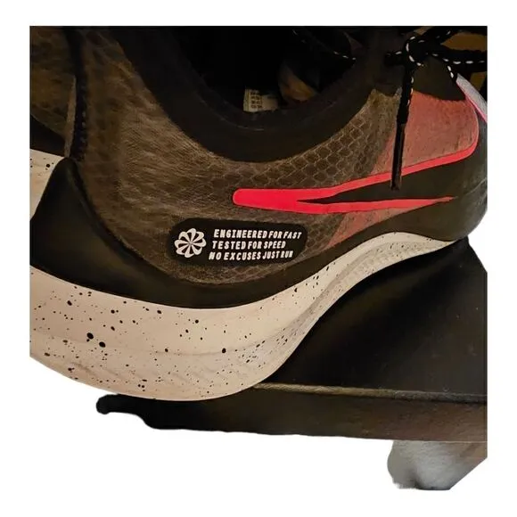 NIKE Zoom Gravity Men's Shoes Black Sneakers - Size 10 1/2