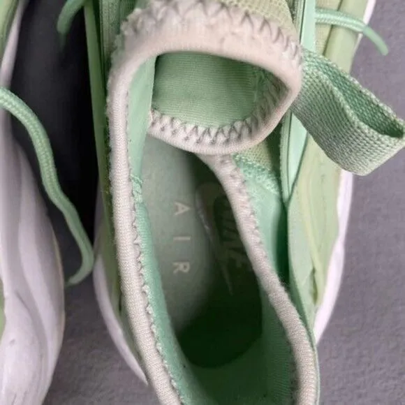 Nike Air XE Mens Green Lace Up Athletic Running Sneakers Size 11