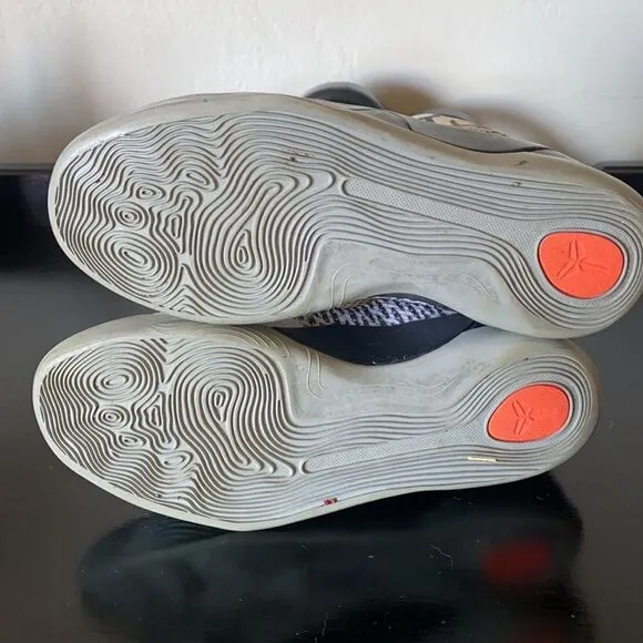 Nike Kobe Basket Ball Shoes