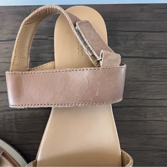 Nisolo Women's Tan Leather 'Flatform' Sandals Size 8.5