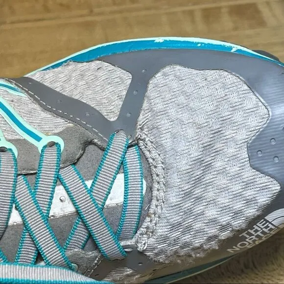 North Face Ultra TR Running Shoes Vibram hiking Athletic Sneakers Size 6 Blue