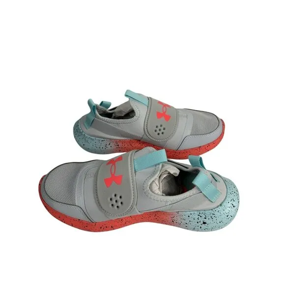 NWB Under Armour Girl's 5.5 Youth Runplay Fade Halo Gray/Brilliance/Rose