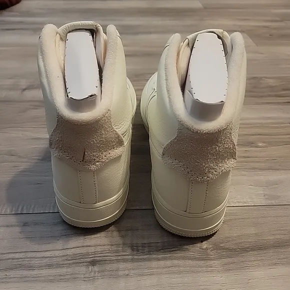NWOB Nike Air Force 1 Sculpt Shoes Womens 11 White High Top‎ Athletic Sneakers