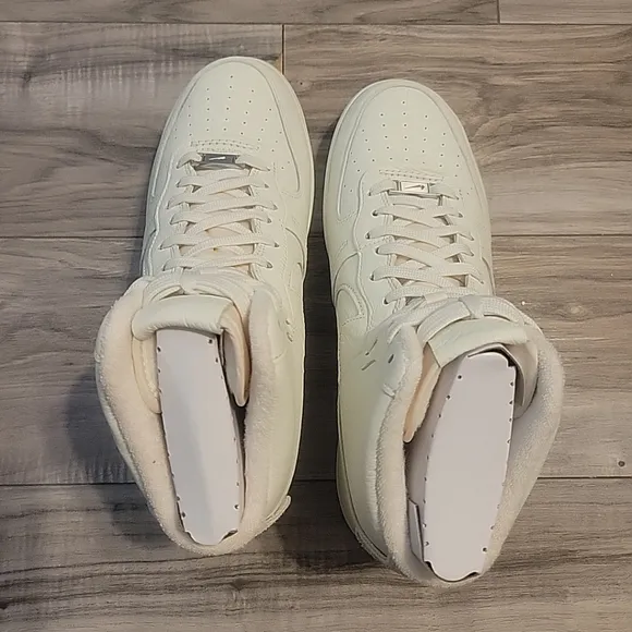NWOB Nike Air Force 1 Sculpt Shoes Womens 11 White High Top‎ Athletic Sneakers