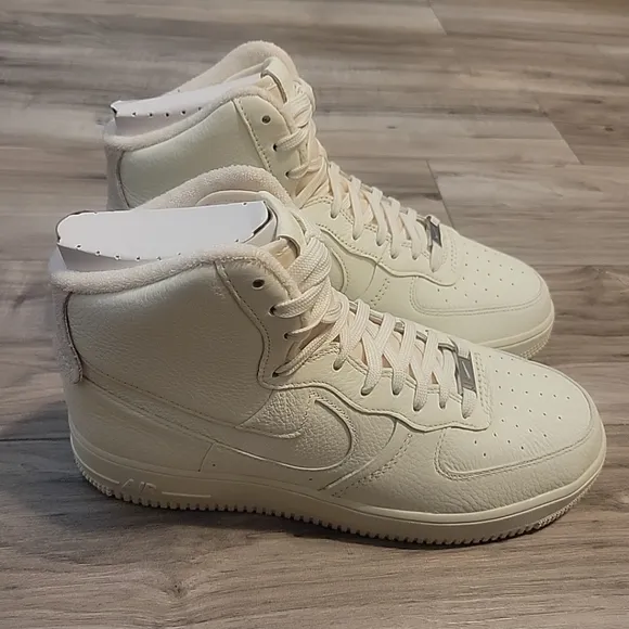 NWOB Nike Air Force 1 Sculpt Shoes Womens 11 White High Top‎ Athletic Sneakers