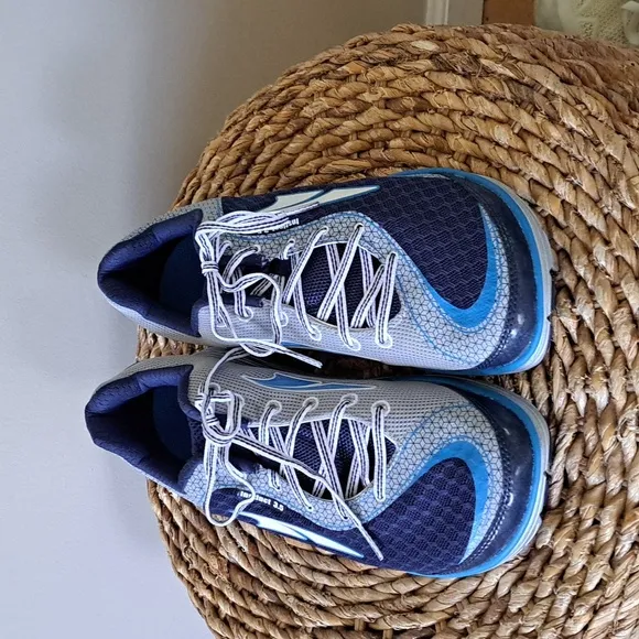 NWOT Altra Mens Intuition 3.5 Performance Running Sneakers Innerflex Blue/Grey 8