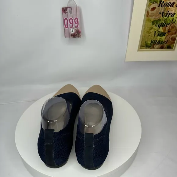 NW/OT Chocolat Blu Bloom Knit Flat Navy &amp; Cream Size 41