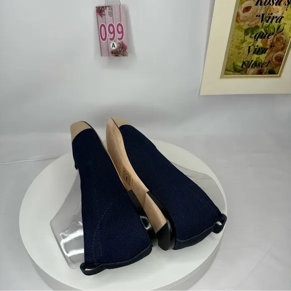 NW/OT Chocolat Blu Bloom Knit Flat Navy &amp; Cream Size 41