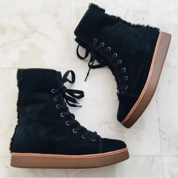 🔥NWOT🔥 Coach Ramsey Black high top suede shearling sneakers A8595 Size W9.5
