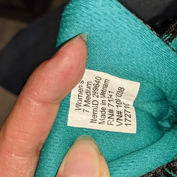 NWOT waterproof hiking shoes by L.L bean