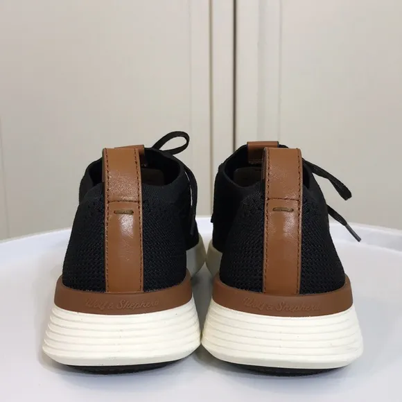 NWOT Wolf &amp; Shepherd Swiftknit Plain Toe Derby Men's Sneaker Size 6
