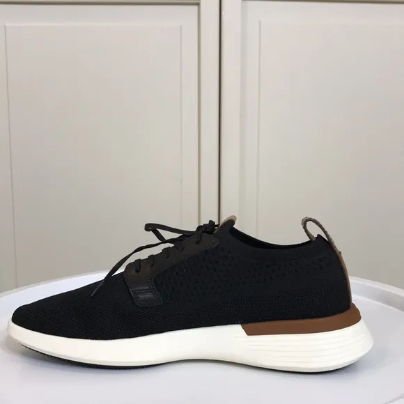 NWOT Wolf &amp; Shepherd Swiftknit Plain Toe Derby Men's Sneaker Size 6