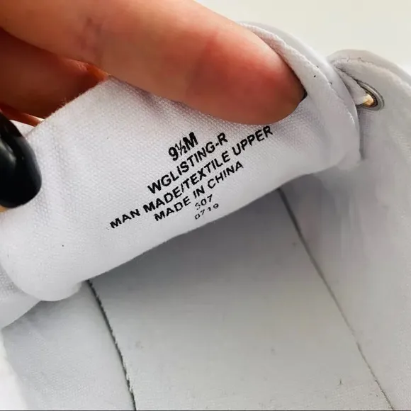 NWOT Guess Leopard Sneakers