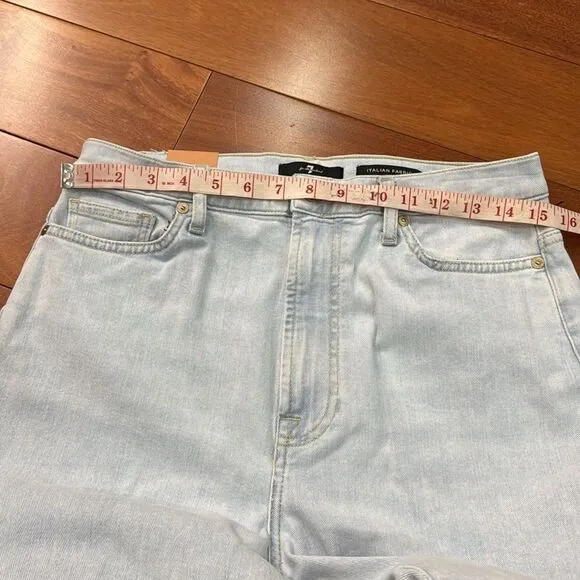 NWT 7 For All Mankind Women's Uhr Cropped Jo Jeans size 31
