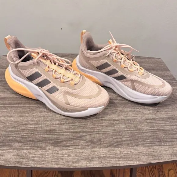 NWT Adidas AlphaBounce running sneakers size 11 womens