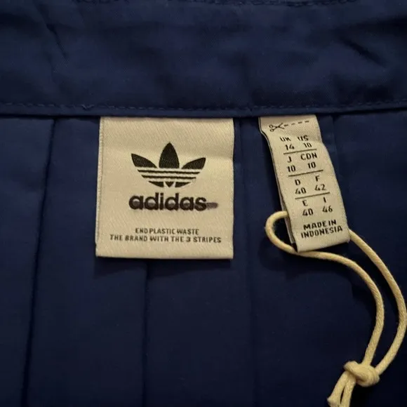 NWT Adidas blue pleated skirt