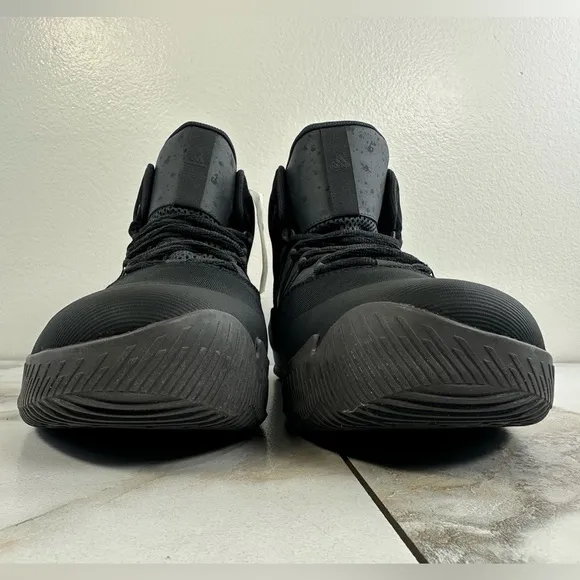 NWT Adidas Men's Black Infiltrate Basketball Shoes Sneakers, Sz 15