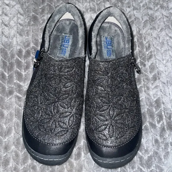 NWT JBU JAMBU CRIMSON MEMORY FOAM BLACK SHOES WOMEN'S SIZE 6.5M