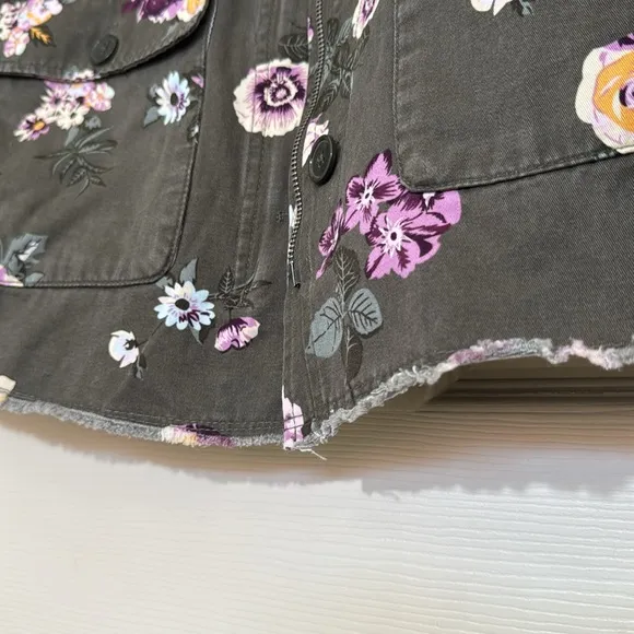 NWT Levi Strauss 100% Cotton Olive Green Floral Jacket Size XL