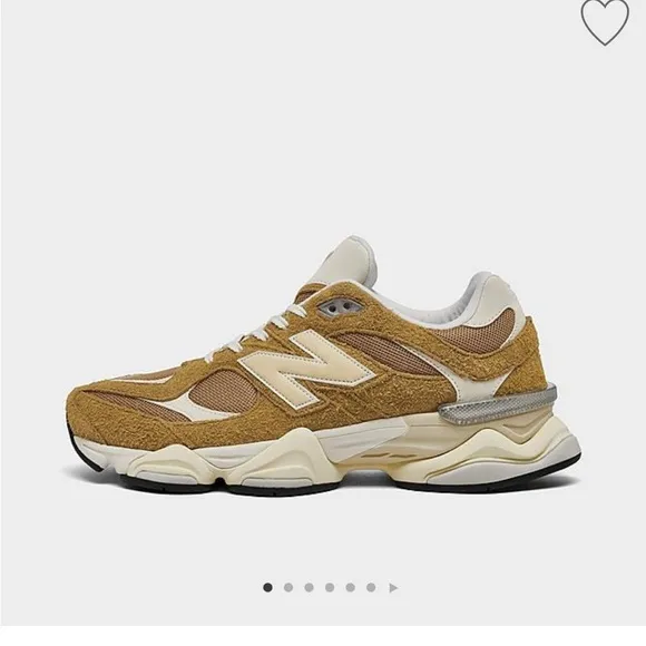 NWT NEW BALANCE 9060 CASUAL SHOES beige