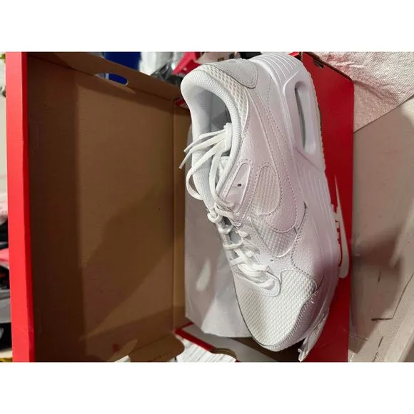 NWT Nike Air Max SC White Mesh Leather Air Cushioning Sneakers Size 10