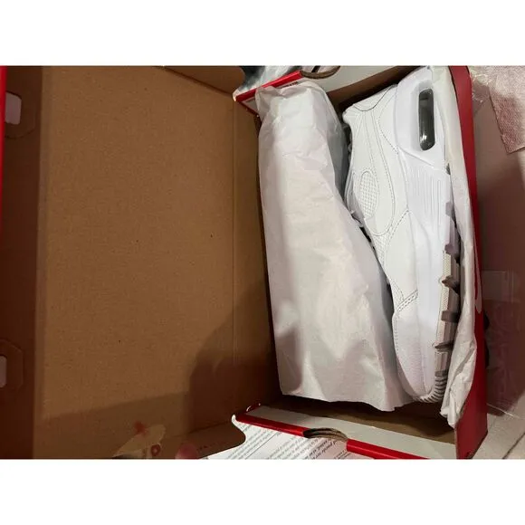 NWT Nike Air Max SC White Mesh Leather Air Cushioning Sneakers Size 10
