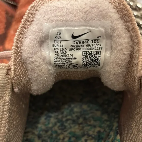 🔵”NWT” NIKE Vapormax Flyknit Pink Sneakers
