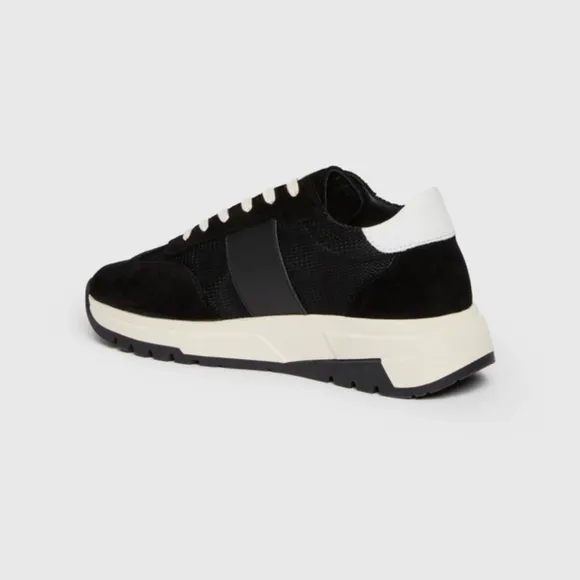 NWT Paige Maya Sneaker Black Size 8
