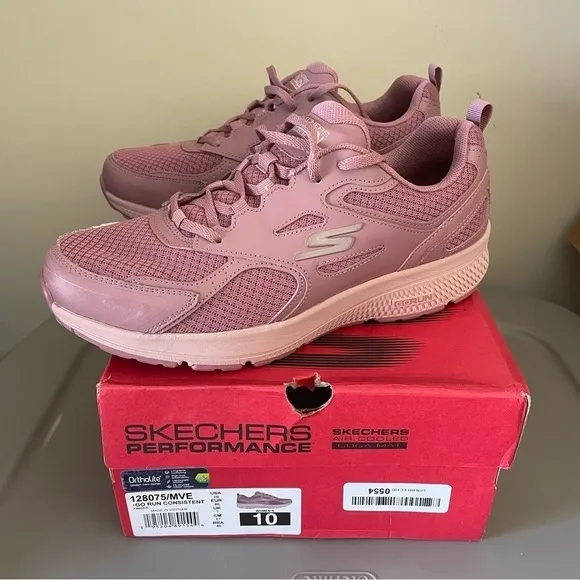 NWT Skechers GO RUN Consistent Energize Sneakers Mauve Womens