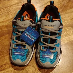 NWT Sketcher O'Lites 2