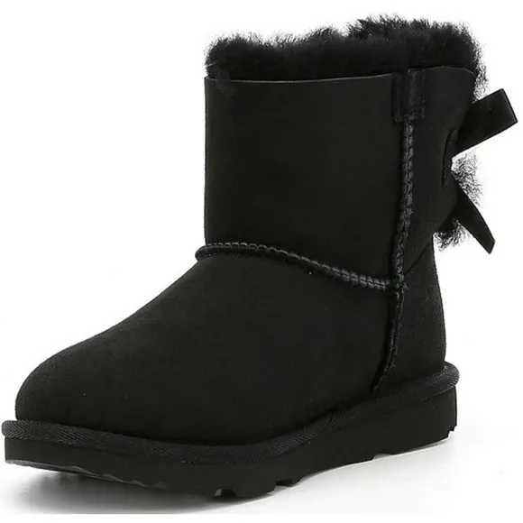 NWT UGG Girl's Mini Bailey Bow Water Resistant Boots Toddler Size 7