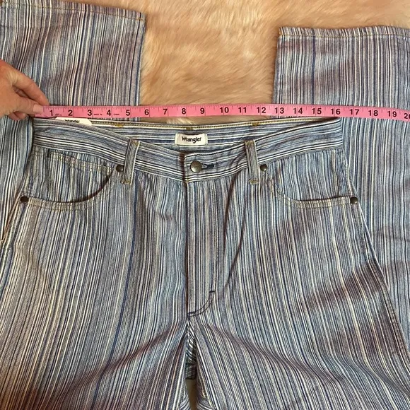 NWT Wrangler Sunset Stripe Mid-Rise Straight Jeans 30x29 free people