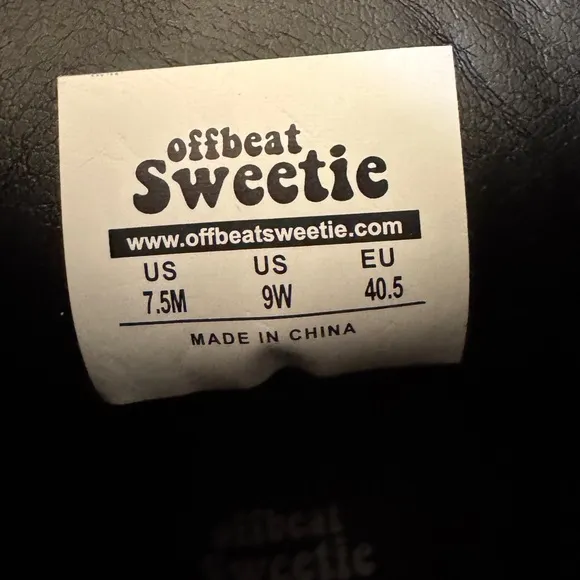 Offbeat Sweetie Tree Library Boots, Size 9
