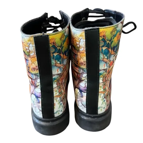 Offbeat Sweetie Tree Library Boots, Size 9
